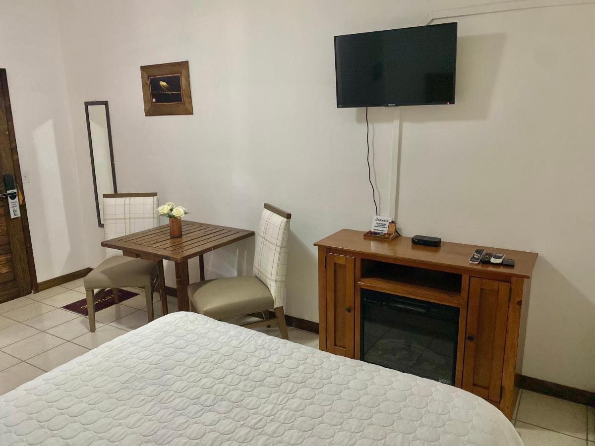 Hotel Valle 13 Ruta Del Vino Valle de Guadalupe Zewnętrze zdjęcie